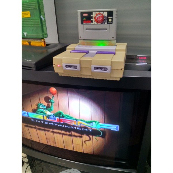 SNES ADAPTER PLAY USA-JAPAN-PAL IN ALL SNES NEW