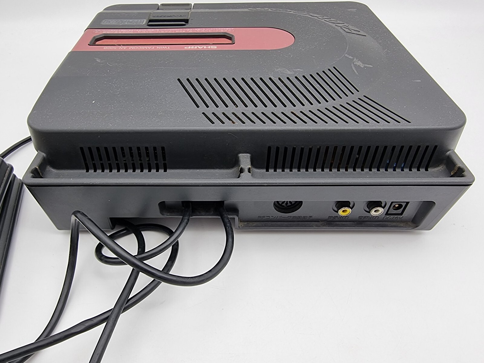 CONSOLE TWIN FAMICOM 100-240V ADAPTER NO BOX TESTED JAPAN USED - Image 4