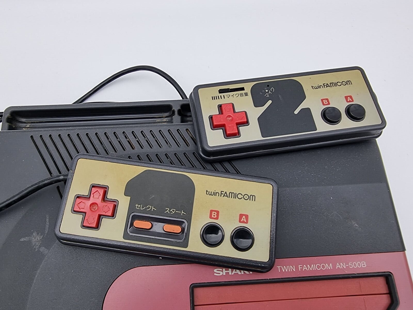 CONSOLE TWIN FAMICOM 100-240V ADAPTER NO BOX TESTED JAPAN USED - Image 5