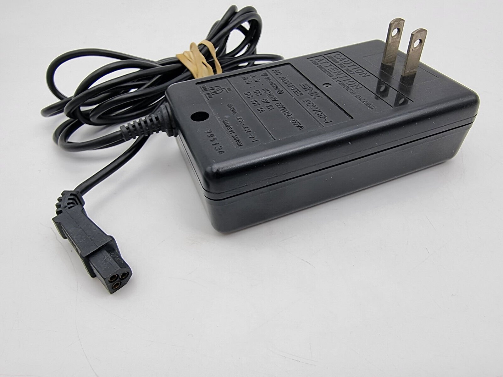 NEO GEO CD POWER SUPPLY 110V SNK OFFICIAL JAPAN USED - Image 2